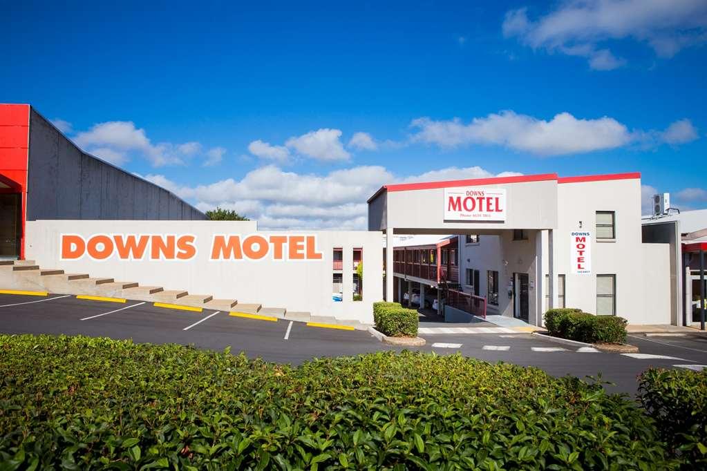 טוומבה Downs Motel מראה חיצוני תמונה